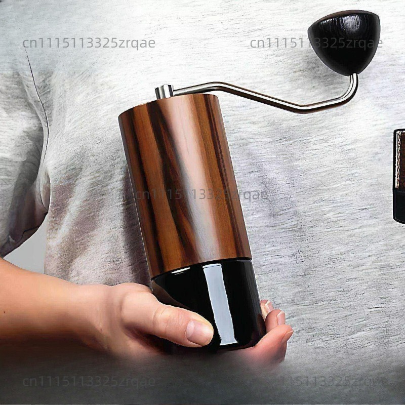 Commander C40 Manual Coffee Gr - Burr Hand Grinder recension och pris