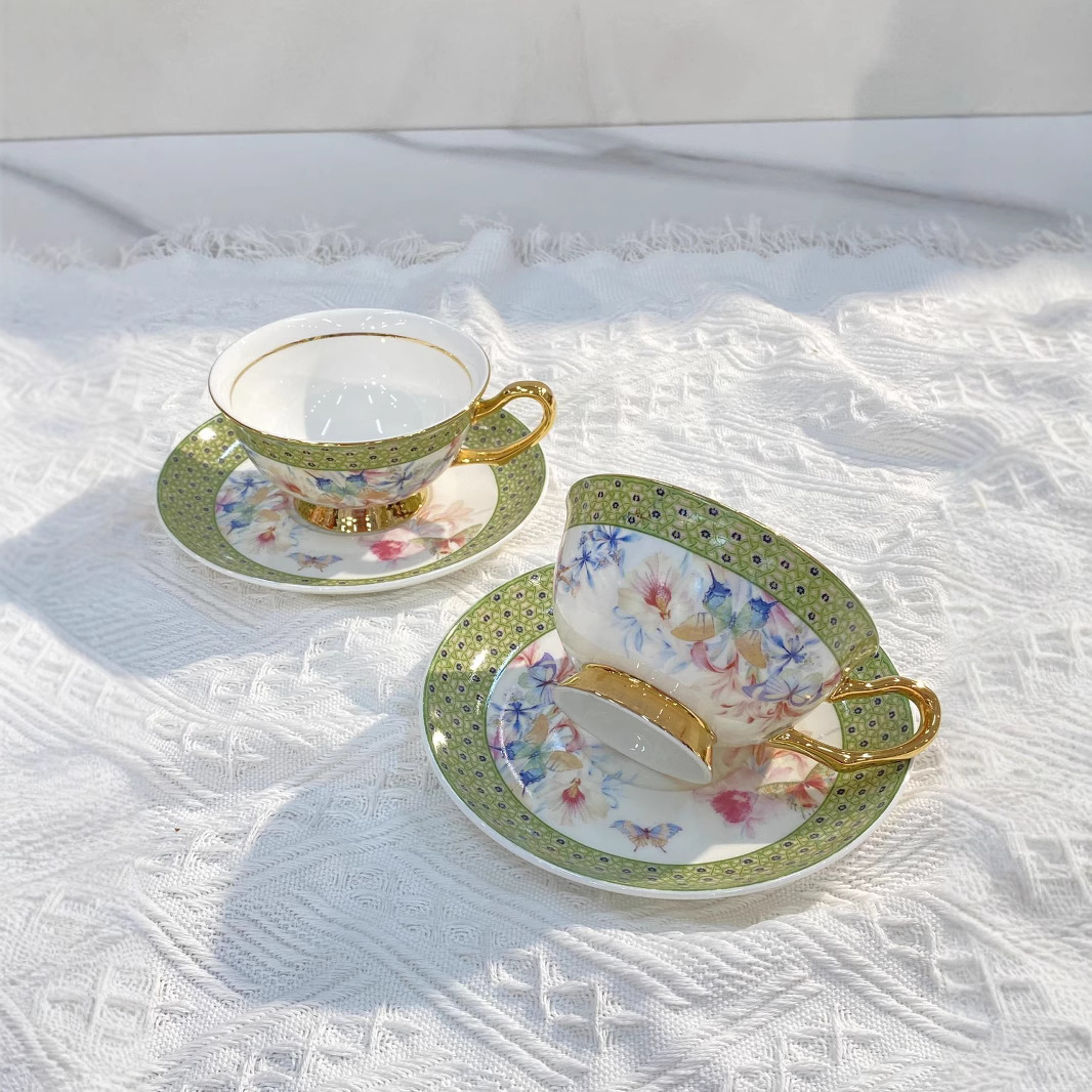 Classical Porcelain Cup&saucer - Water Tea And Coffee recension och pris