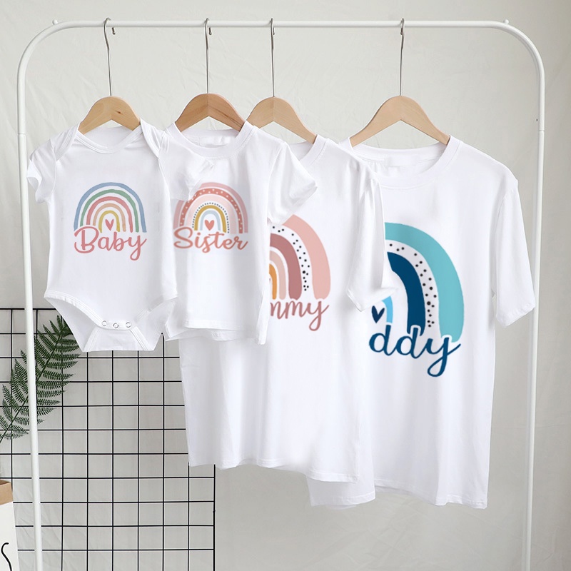Rainbow Family Matching Outfit - Coffee Tea Or Me recension och pris