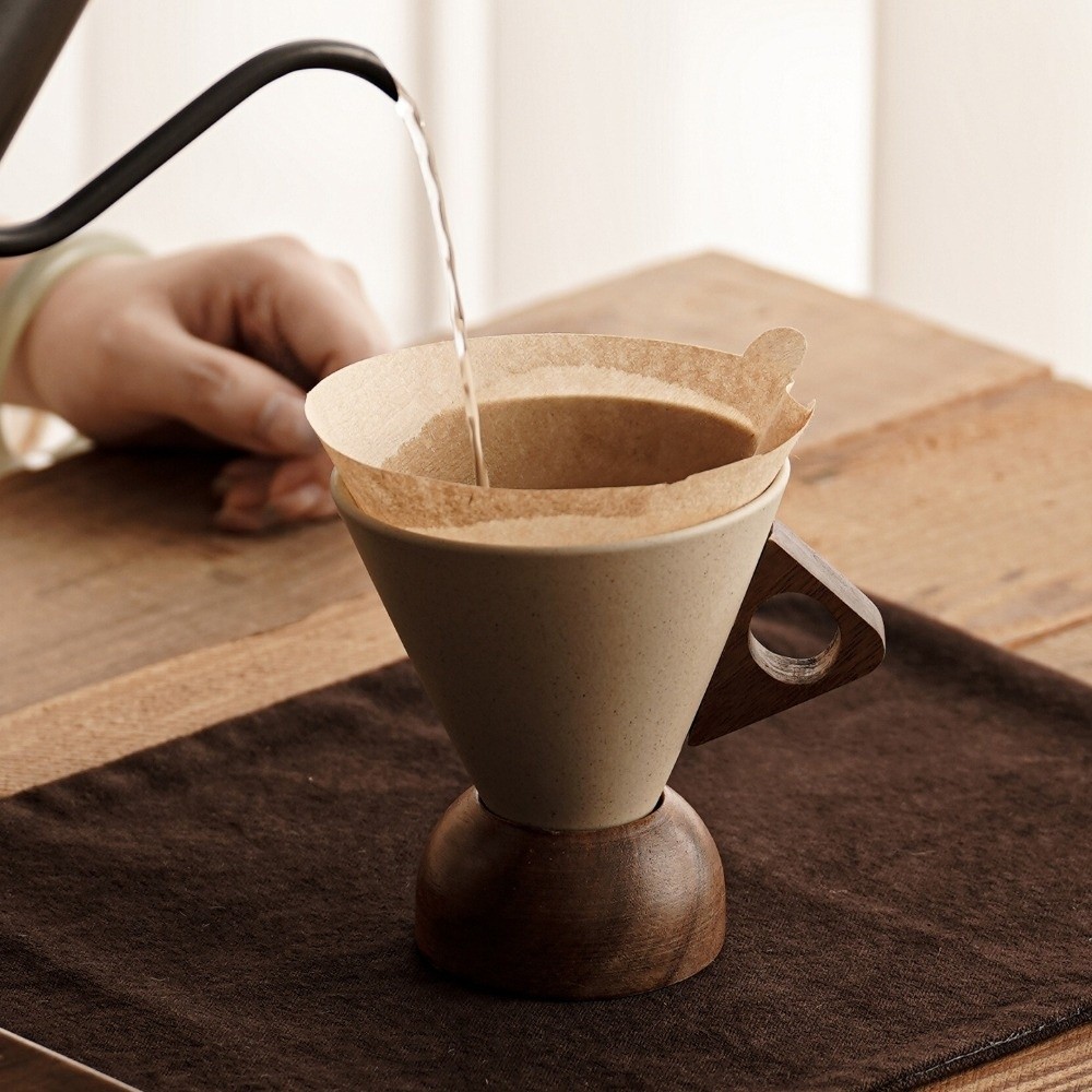 Coarse Ceramic Triangular Cone - Coffee Tea Pictures recension och pris