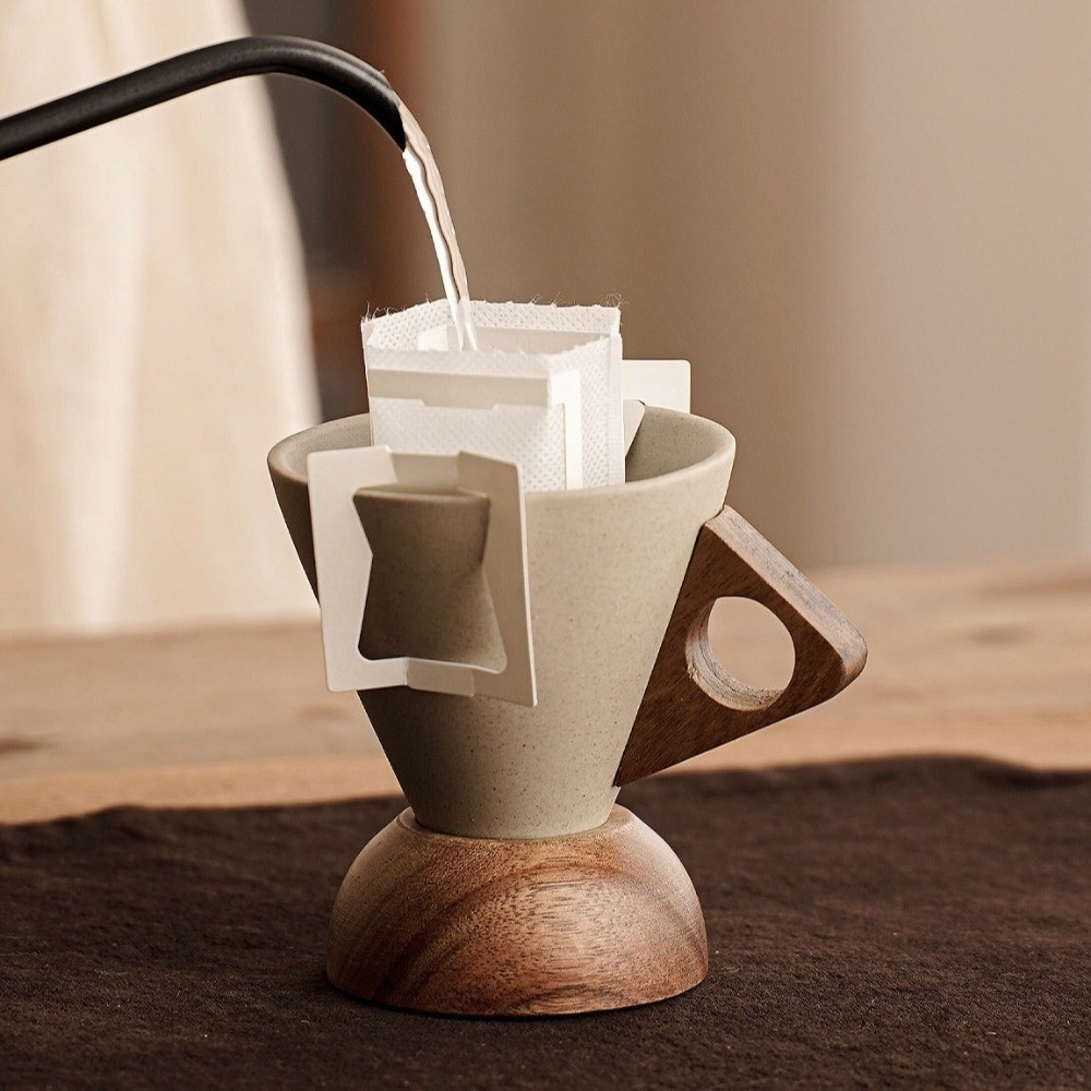 Coarse Ceramic Triangular Cone - Coffee Tea Pictures recension och pris